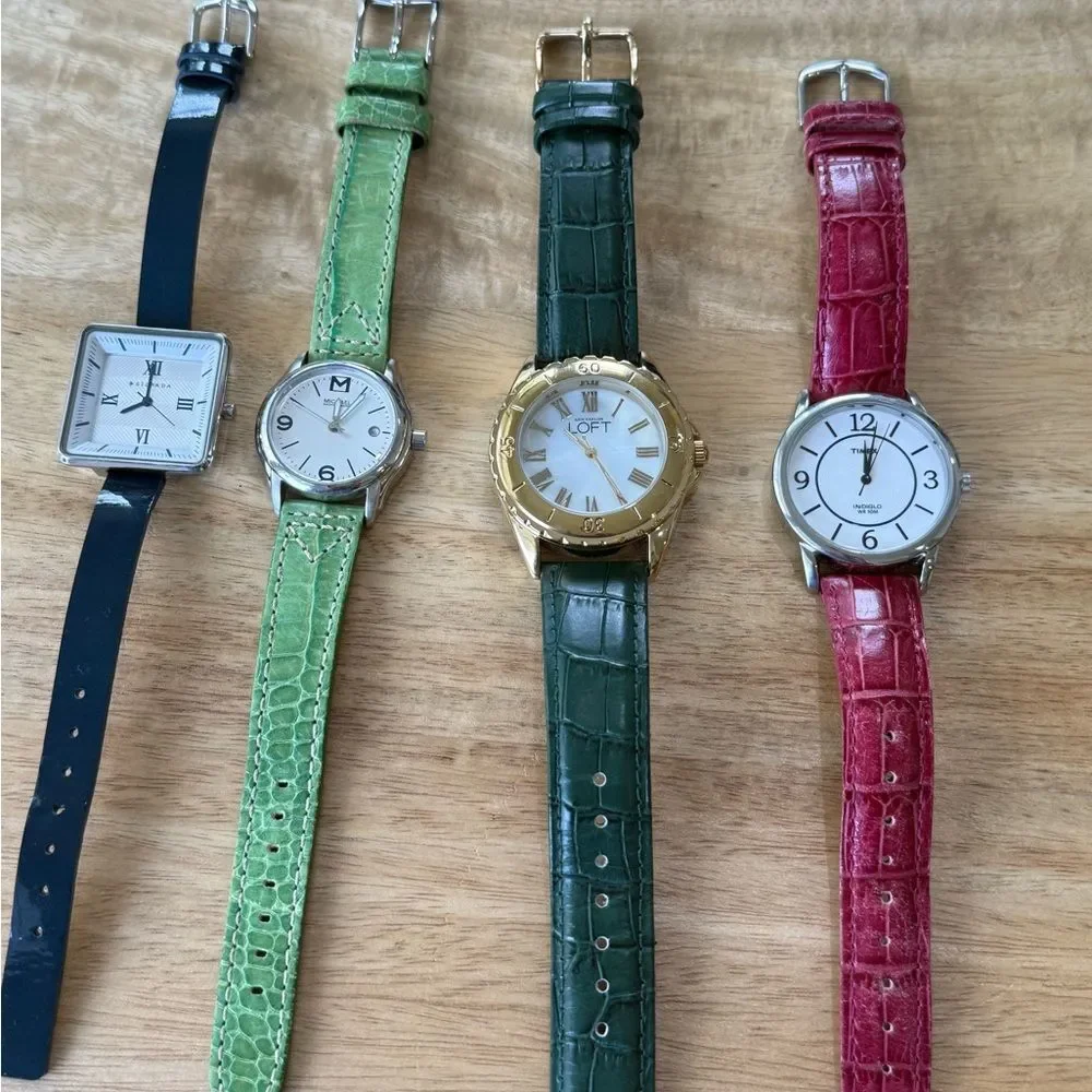 LOFT Gold Tone Green Croc Leather Band Watch Mother Of Pearl Face NWOT